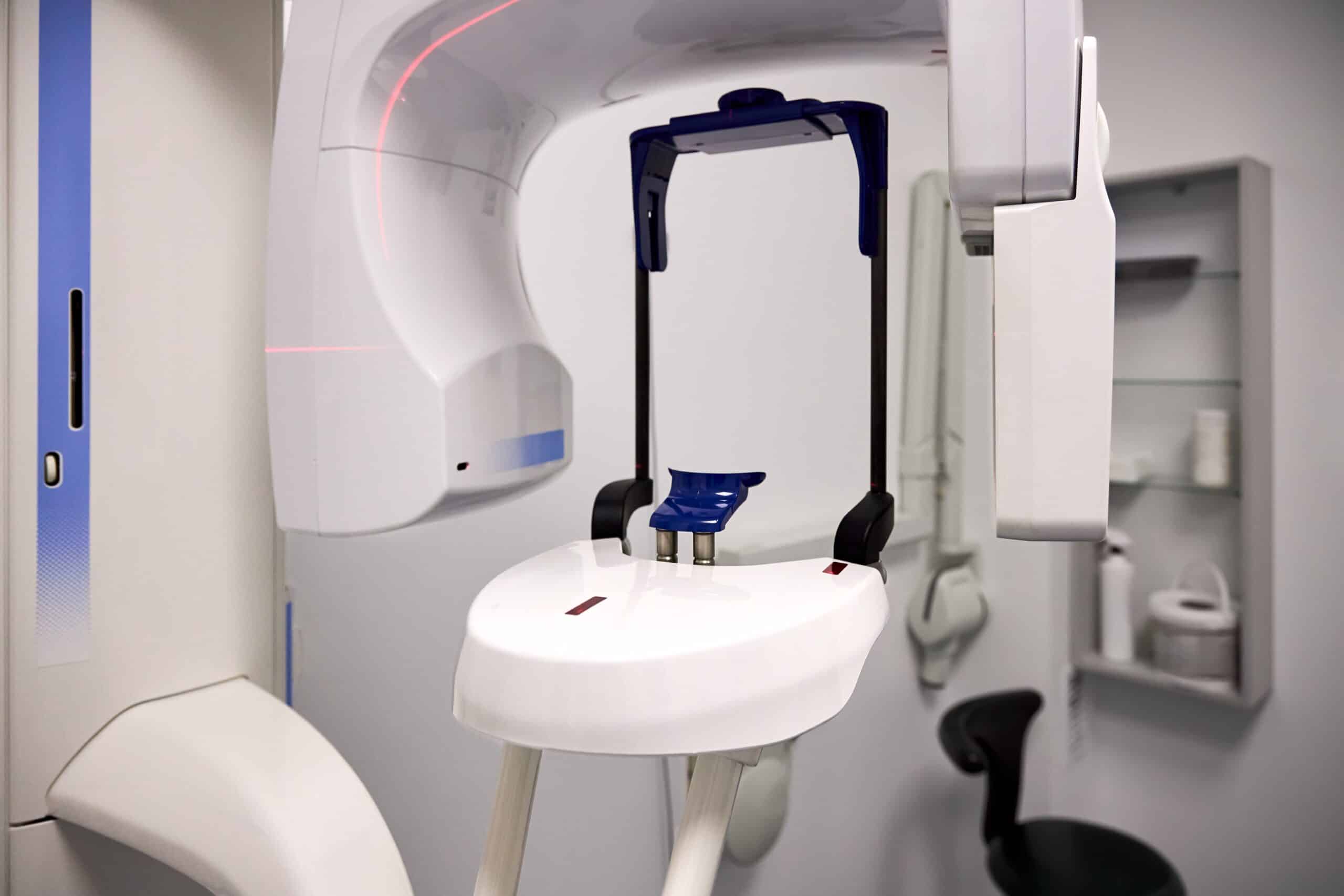 Modern,Panoramic,Dental,X,Ray,Machine,Diagnostics,In,Dentistry.,Cbct